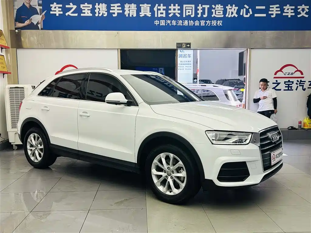 Audi Q3 2019 — фото 3
