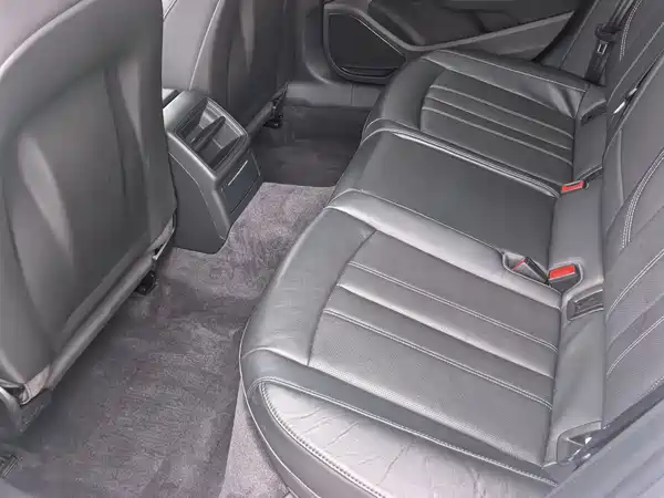 Audi A4L 2023