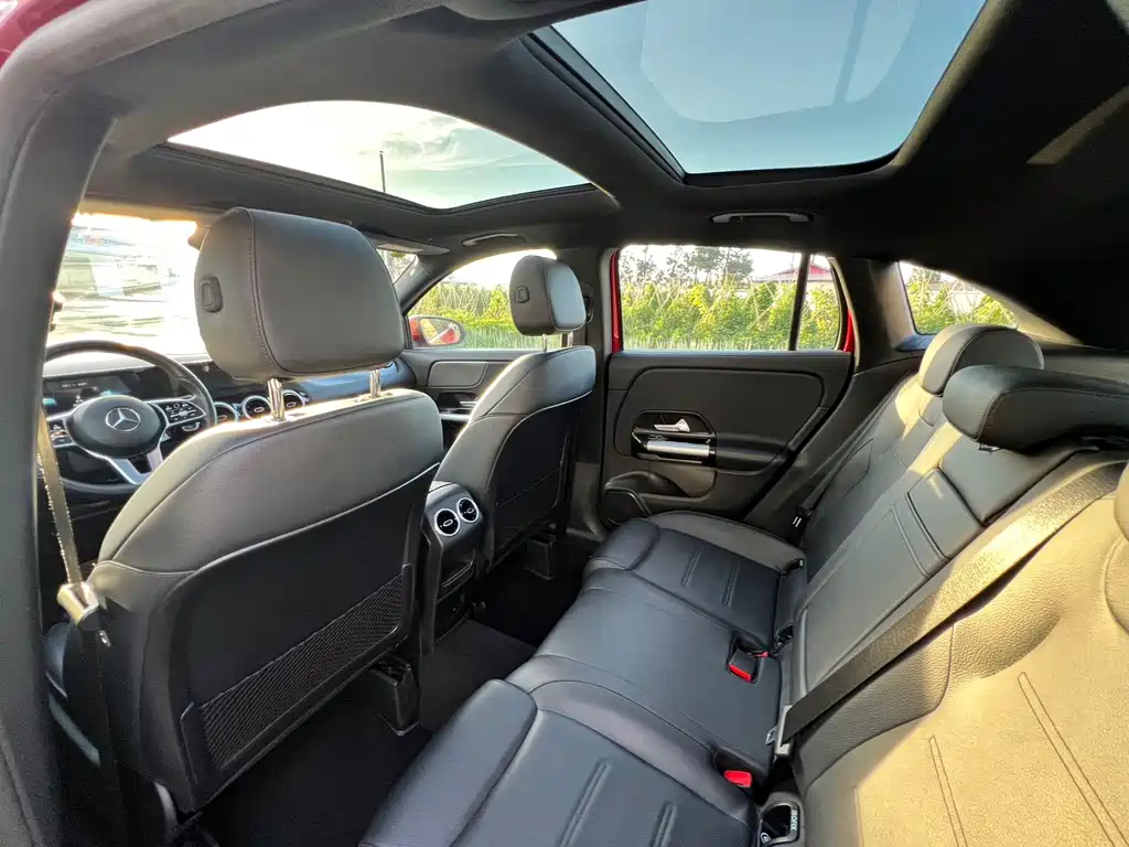 Mercedes-Benz GLA 2021 — фото 15