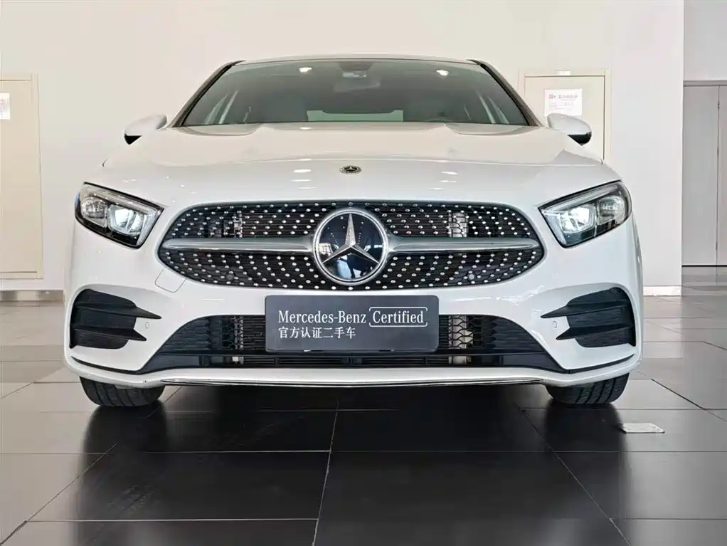 Mercedes-Benz A-Class 2022 — фото 4