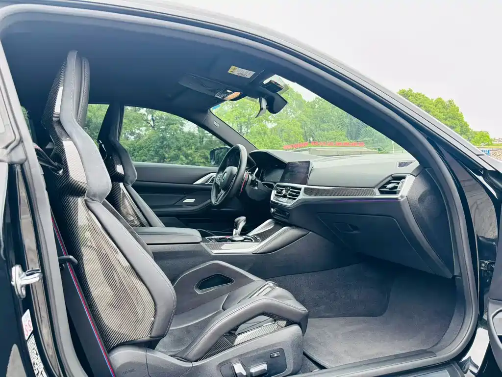 BMW M4 2021 — фото 9