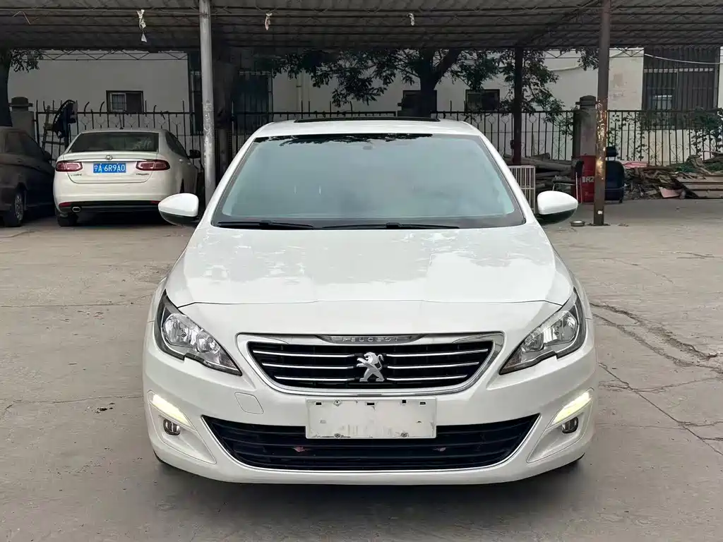 Peugeot 408 2015 — фото 2