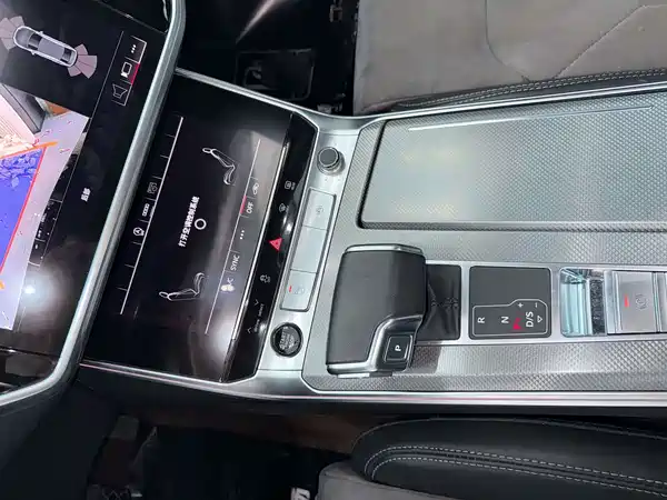Audi A6L 2021