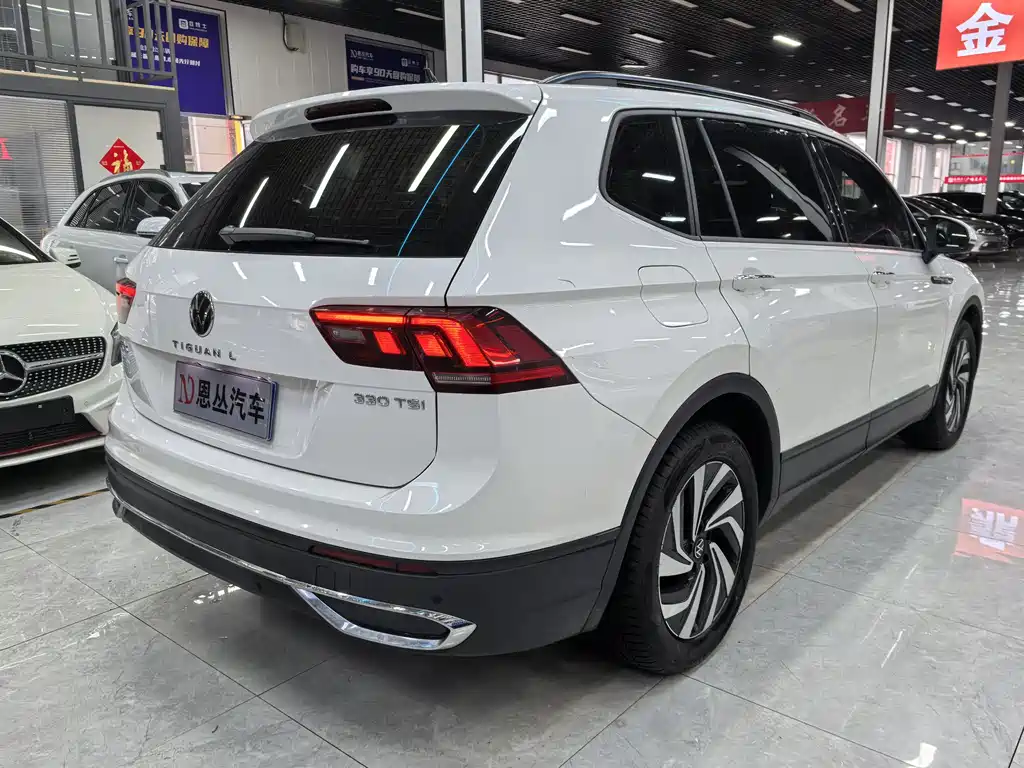 Volkswagen Tiguan L 2022 — фото 9