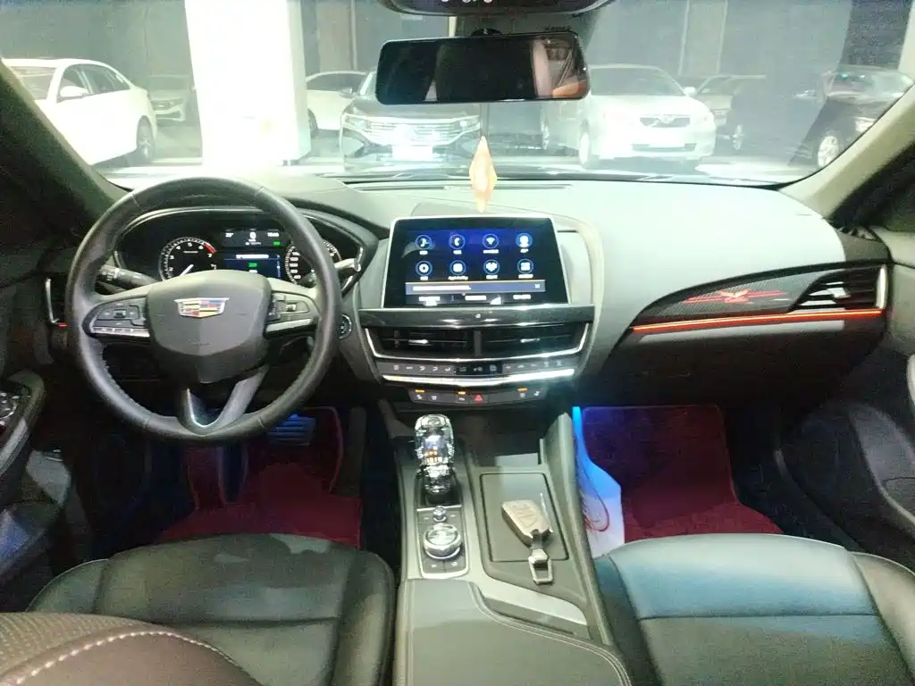 Cadillac CT5 2023 — фото 10