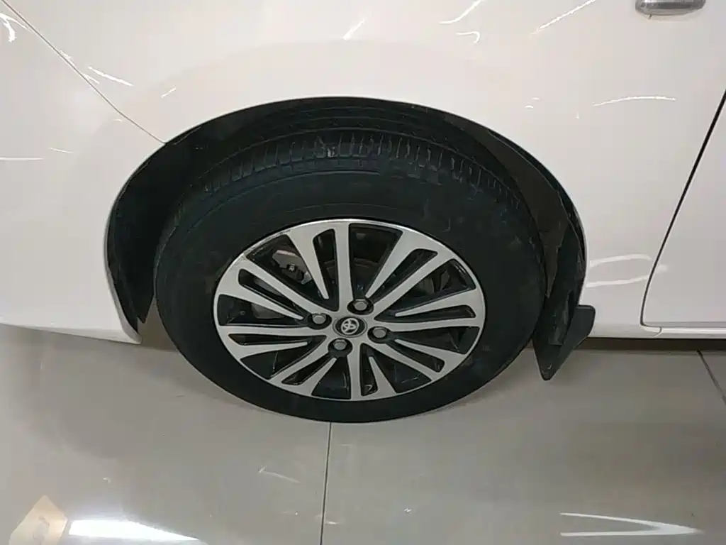 Toyota Vios FS 2023 — фото 23