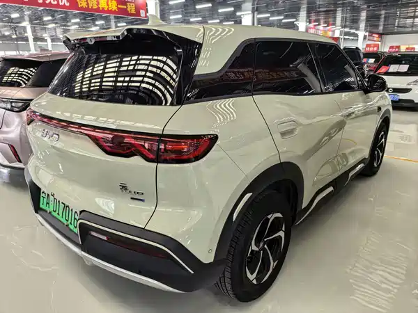 BYD Yuan UP 2025