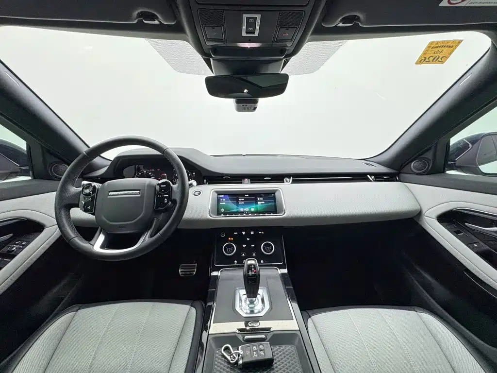 Land Rover Range Rover Evoque 2021 — фото 16