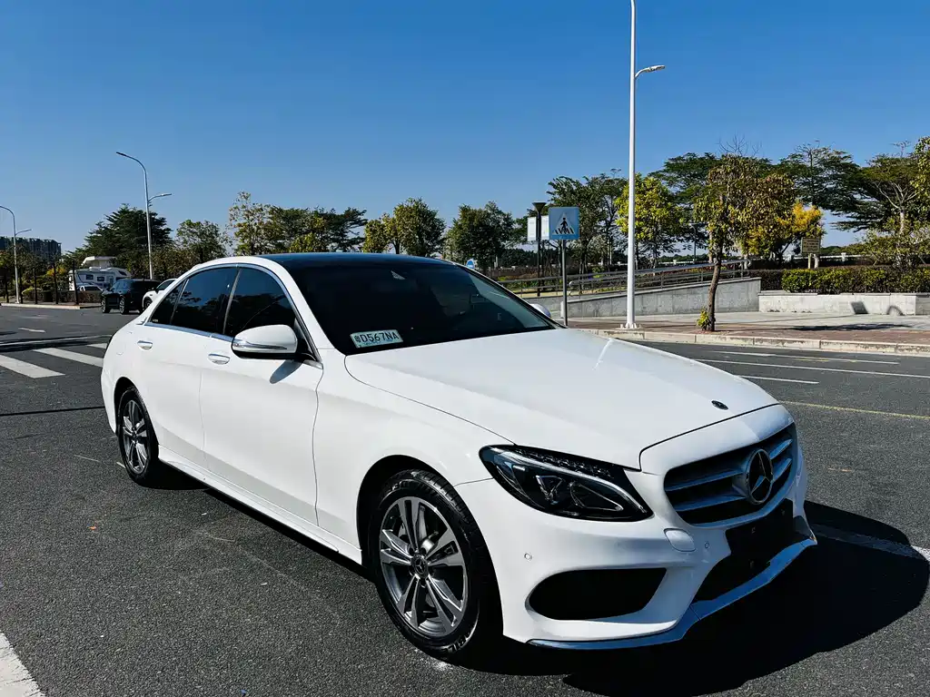Mercedes-Benz C-Class 2018 — фото 3