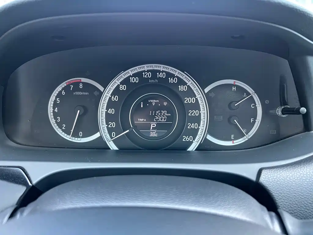 Honda Accord 2017 — фото 13