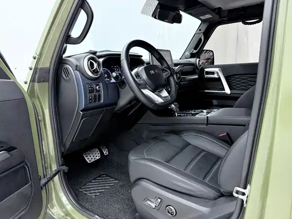 BAIC BJ40 2022