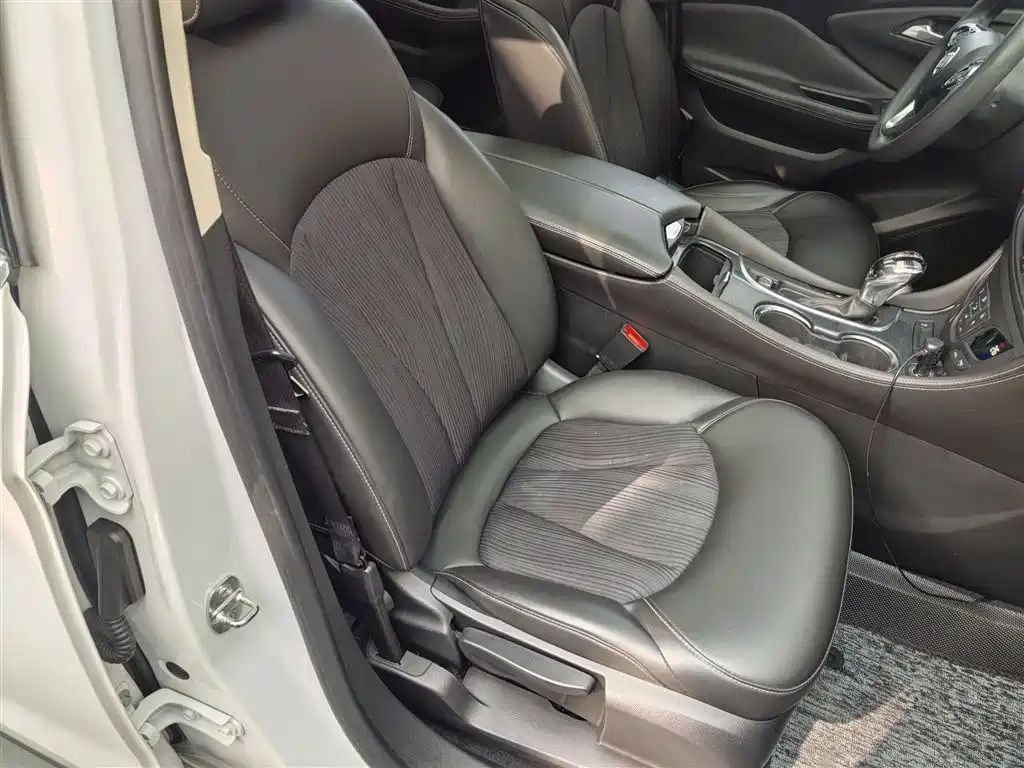 Buick Envision Plus 2016 — фото 24