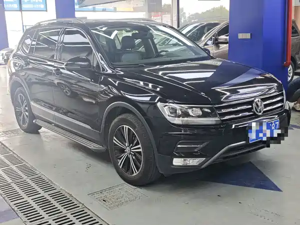 Volkswagen Tiguan L 2019