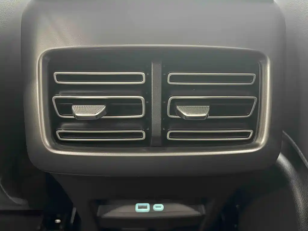BYD Song Pro New Energy 2025 — фото 9