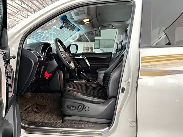 Toyota Prado 2016