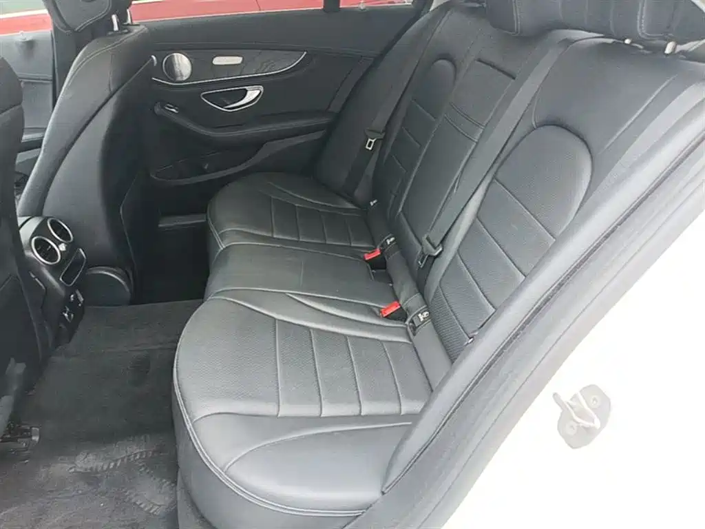 Mercedes-Benz C-Class 2020 — фото 17