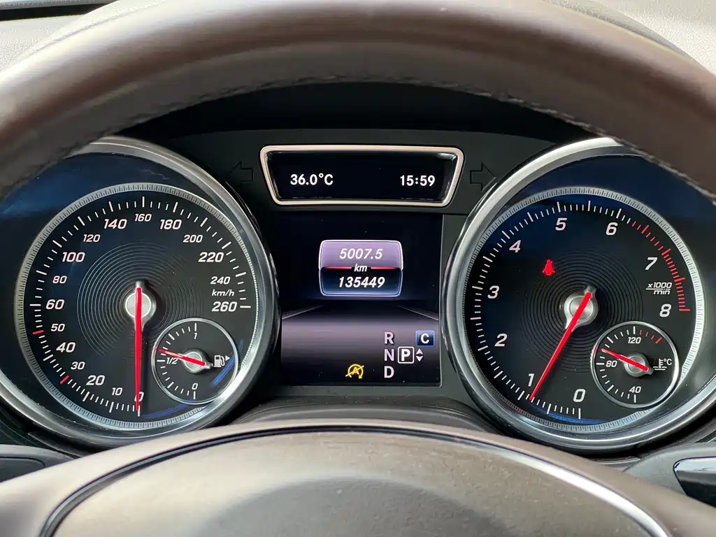 Mercedes-Benz GLE 2019 — фото 12