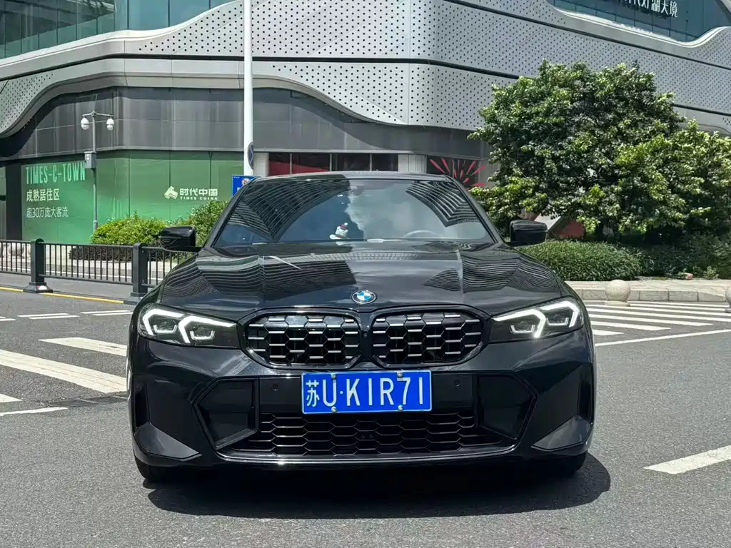 BMW 3 Series 2024