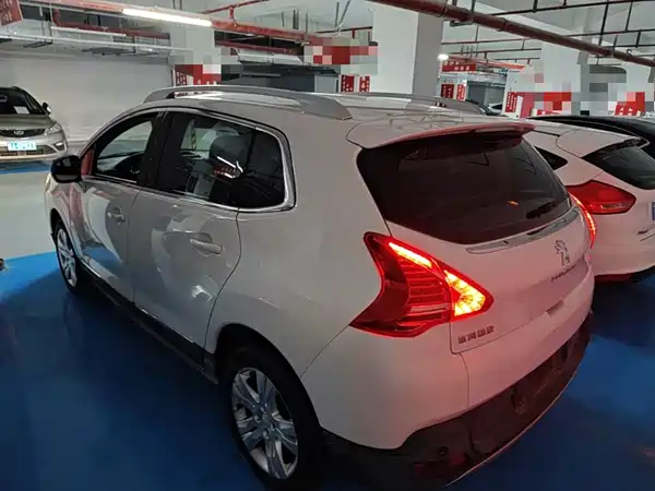 Peugeot 3008 2015