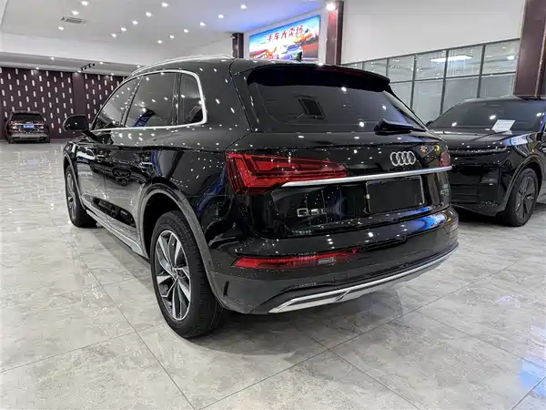 Audi Q5L 2022