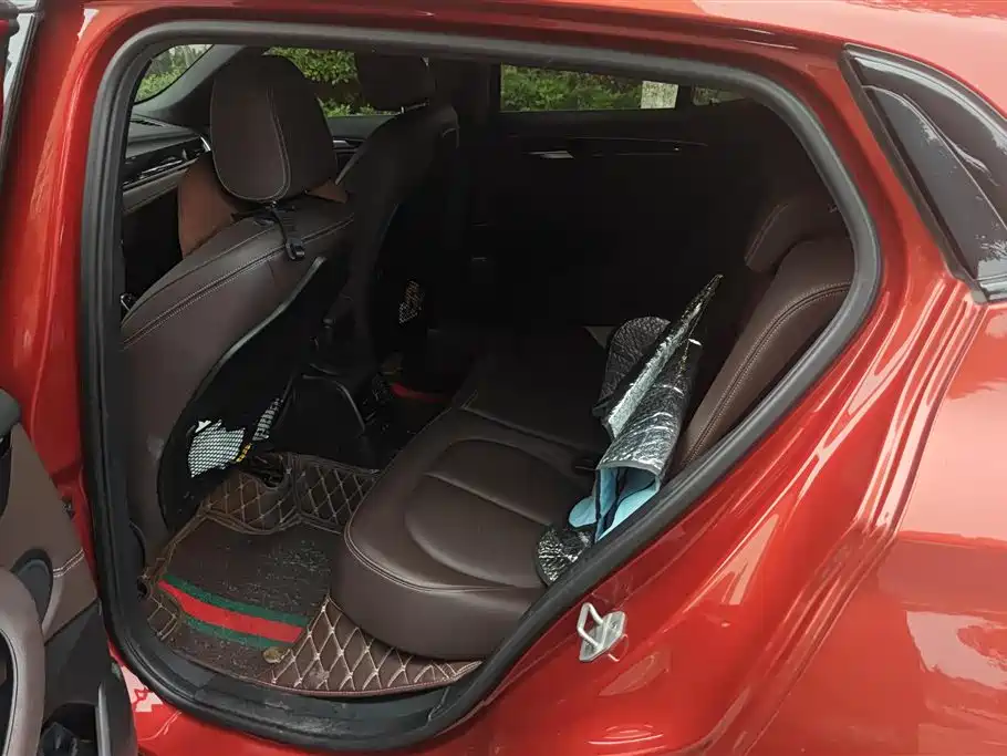 BMW X2 2020 — фото 11