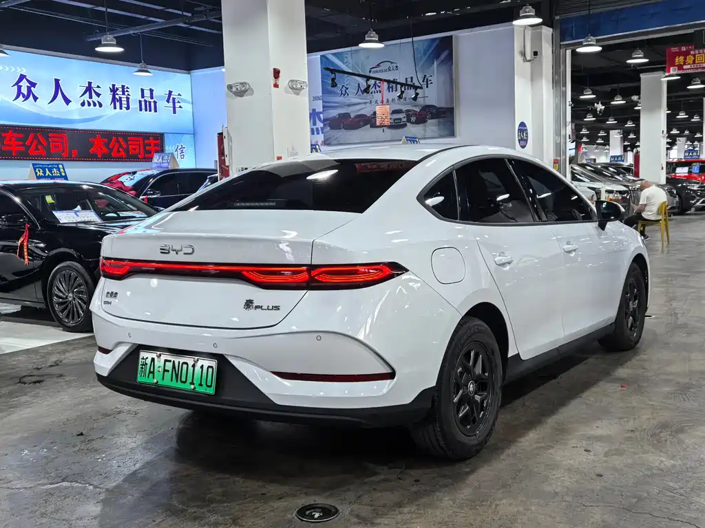 BYD Qin PLUS 2025 — фото 5