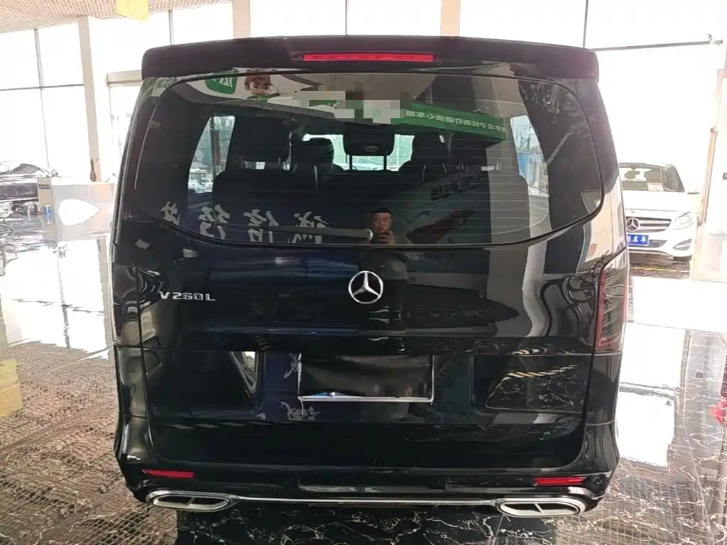 Mercedes-Benz Vito 2022 — фото 6