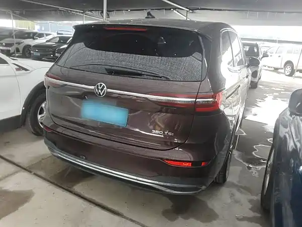 Volkswagen Viloran 2023