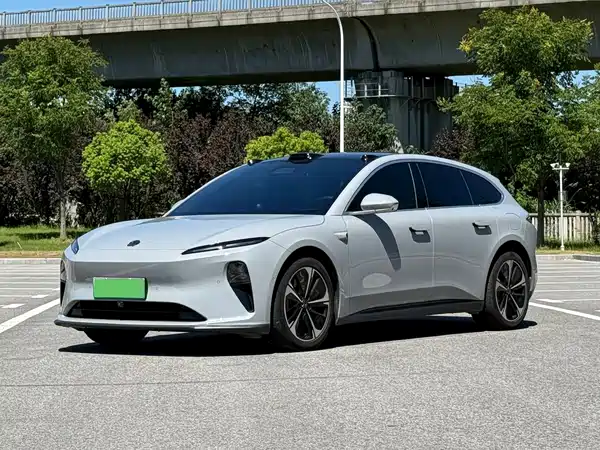 NIO ET5T 2023