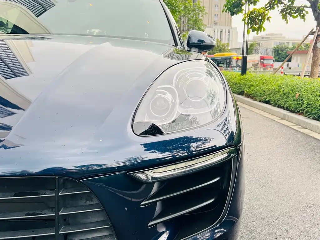 Porsche Macan 2017 — фото 9