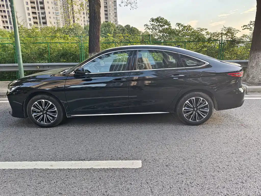 Chery Fengyun A8L 2025 — фото 10