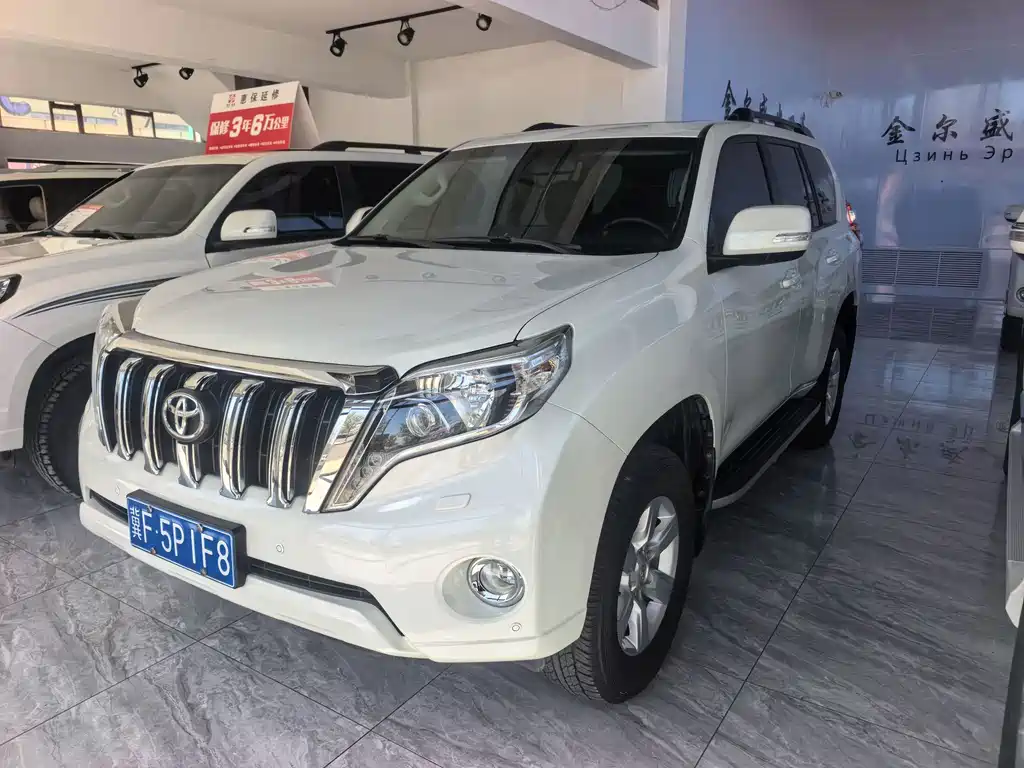 Toyota Prado 2017 — фото 2