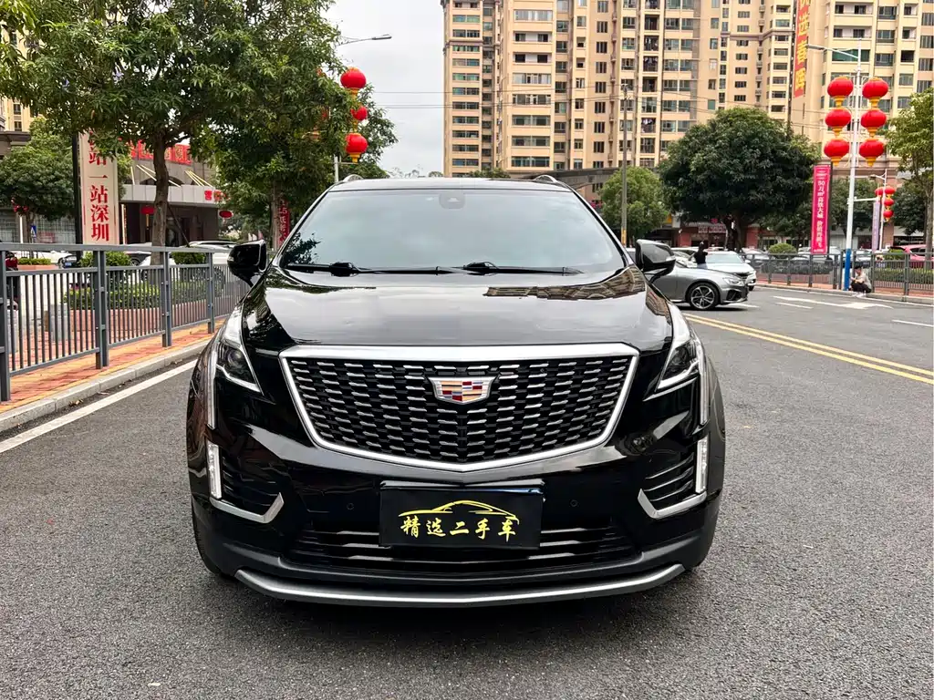 Cadillac XT5 2020 — фото 2