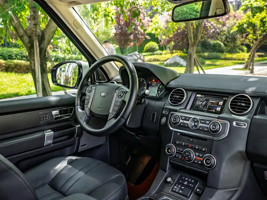 Land Rover Discovery 2016
