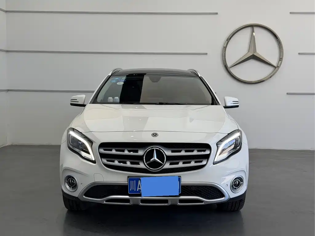 Mercedes-Benz GLA 2017