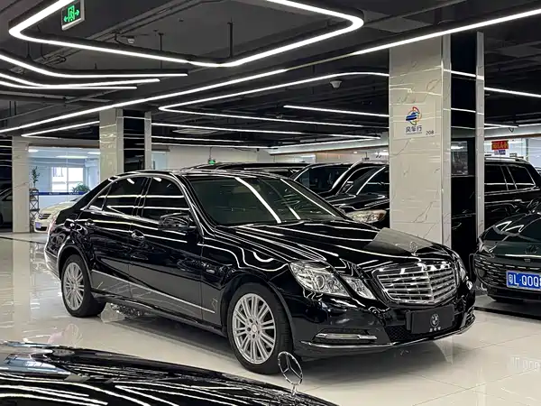 Mercedes-Benz E-Class 2011