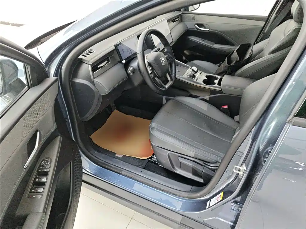 BYD Qin PLUS 2025 — фото 16