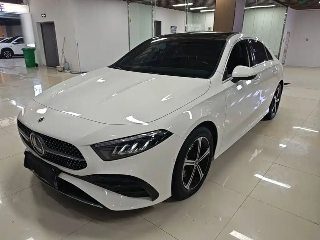 Mercedes-Benz A-Class 2023