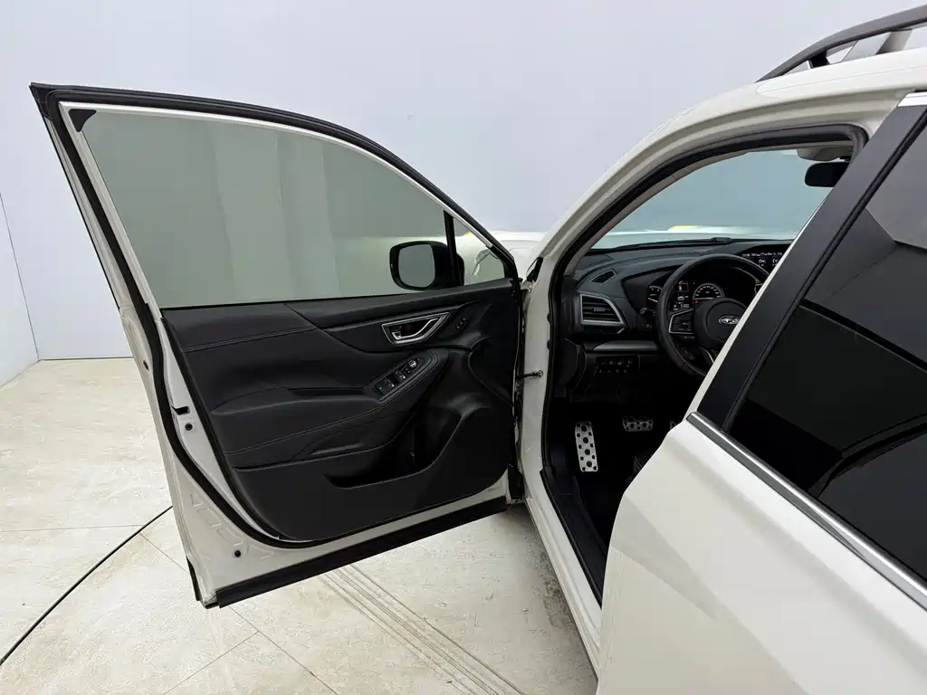 Subaru Forester 2021 — фото 19
