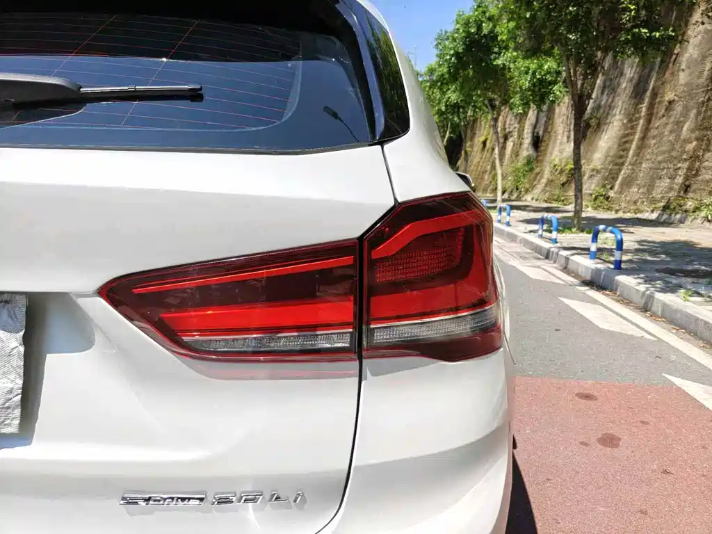 BMW X1 2020 — фото 10