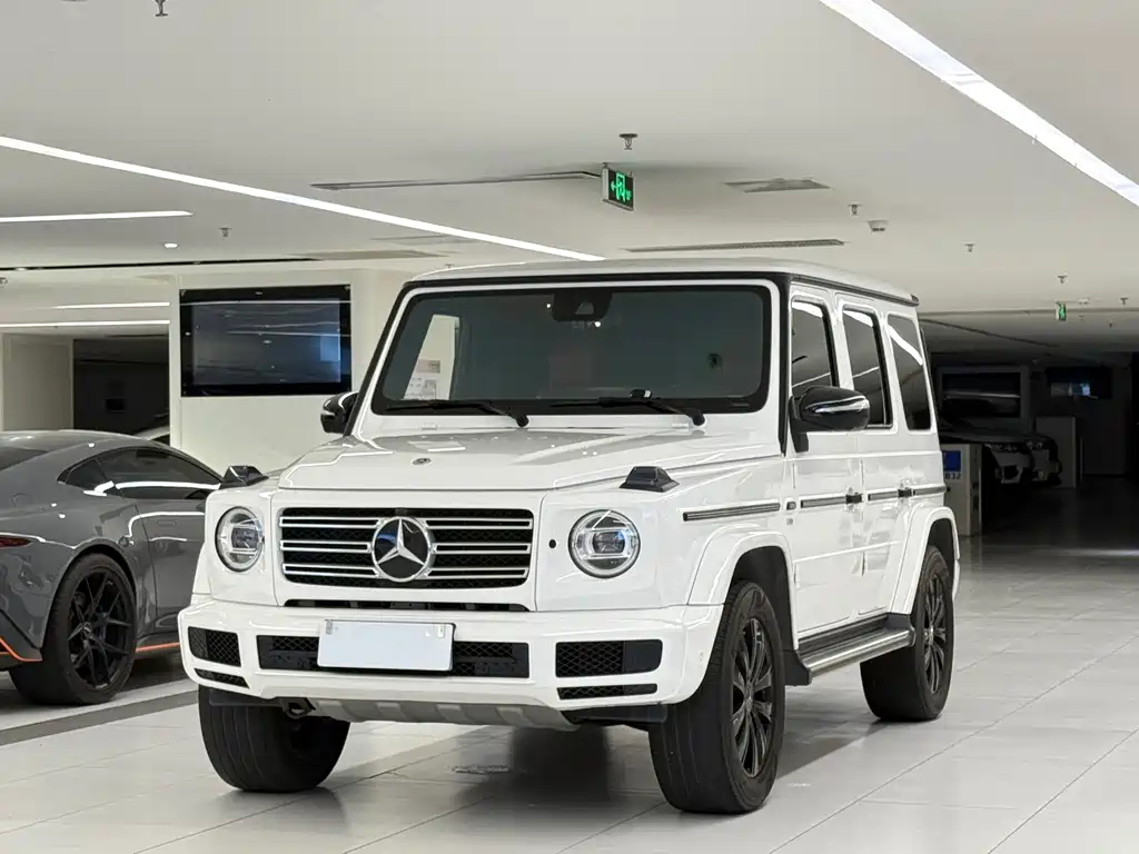 Mercedes-Benz G-Class 2023 — фото 1