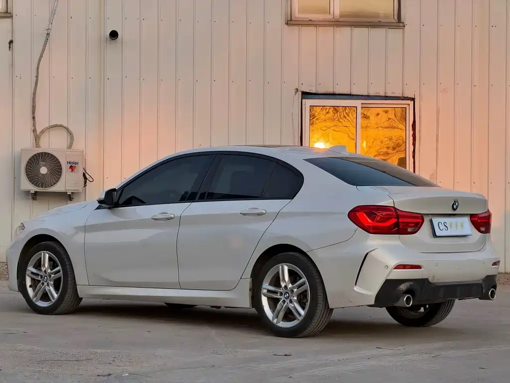 BMW 1 Series 2020