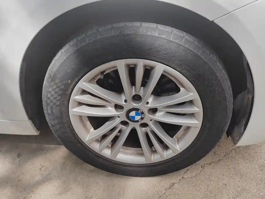 BMW 3 Series 2015 — фото 6