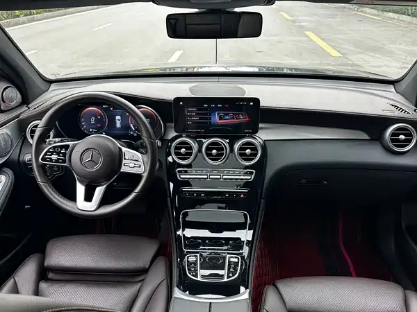 Mercedes-Benz GLC 2022