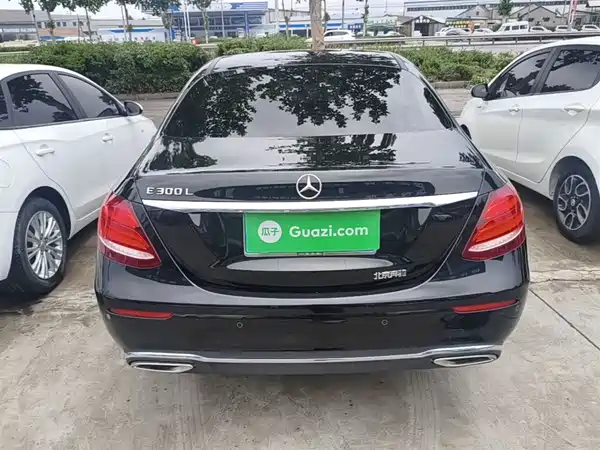Mercedes-Benz E-Class 2018