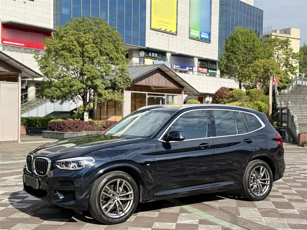 BMW X3 2021 — фото 1