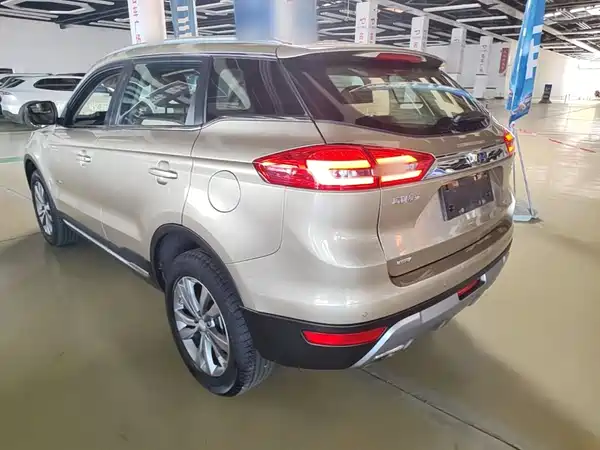 Geely Boyue 2017