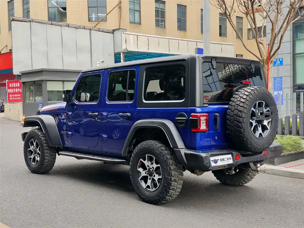 Jeep Wrangler 2019 — фото 4