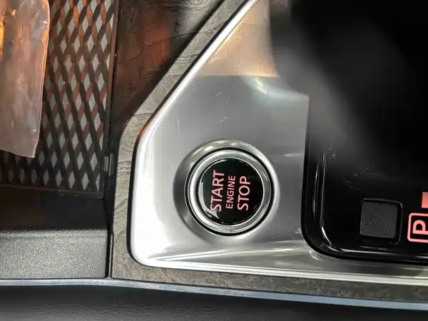 Nissan Teana 2023
