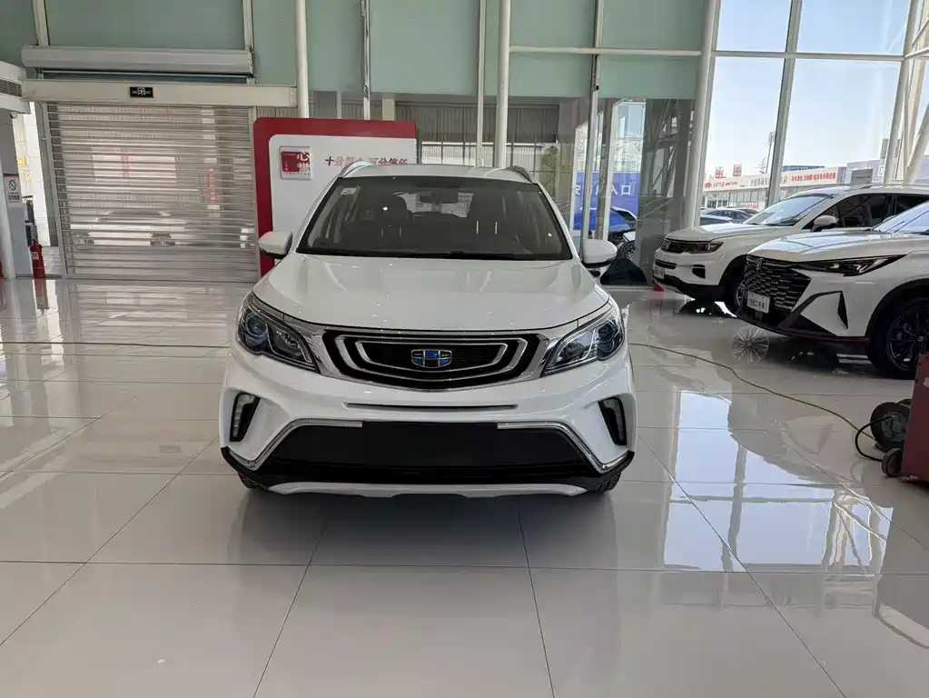 Geely Vision X3 2019 — фото 2